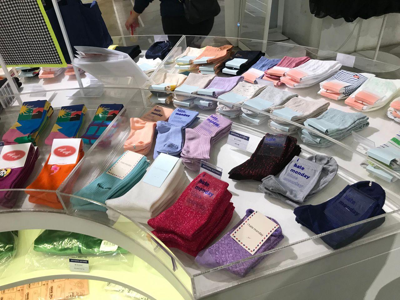 【SMTOWN】最新COEX SMTOWN探訪記！腎沒了也要買下去的超多周邊(可現場退稅)